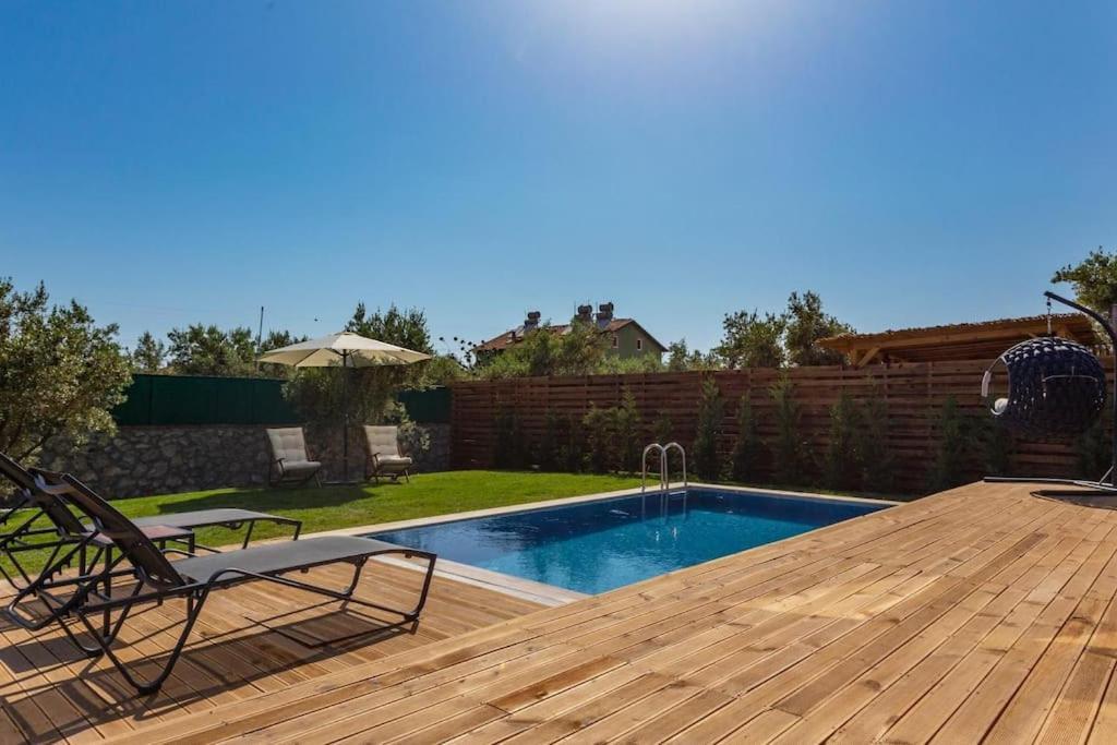 Villa Zeytin Havuzlu Jakuzili Фетхие Экстерьер фото