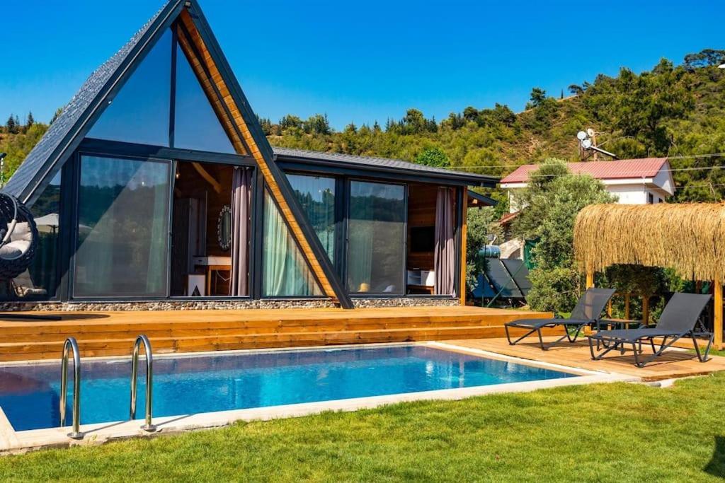 Villa Zeytin Havuzlu Jakuzili Фетхие Экстерьер фото